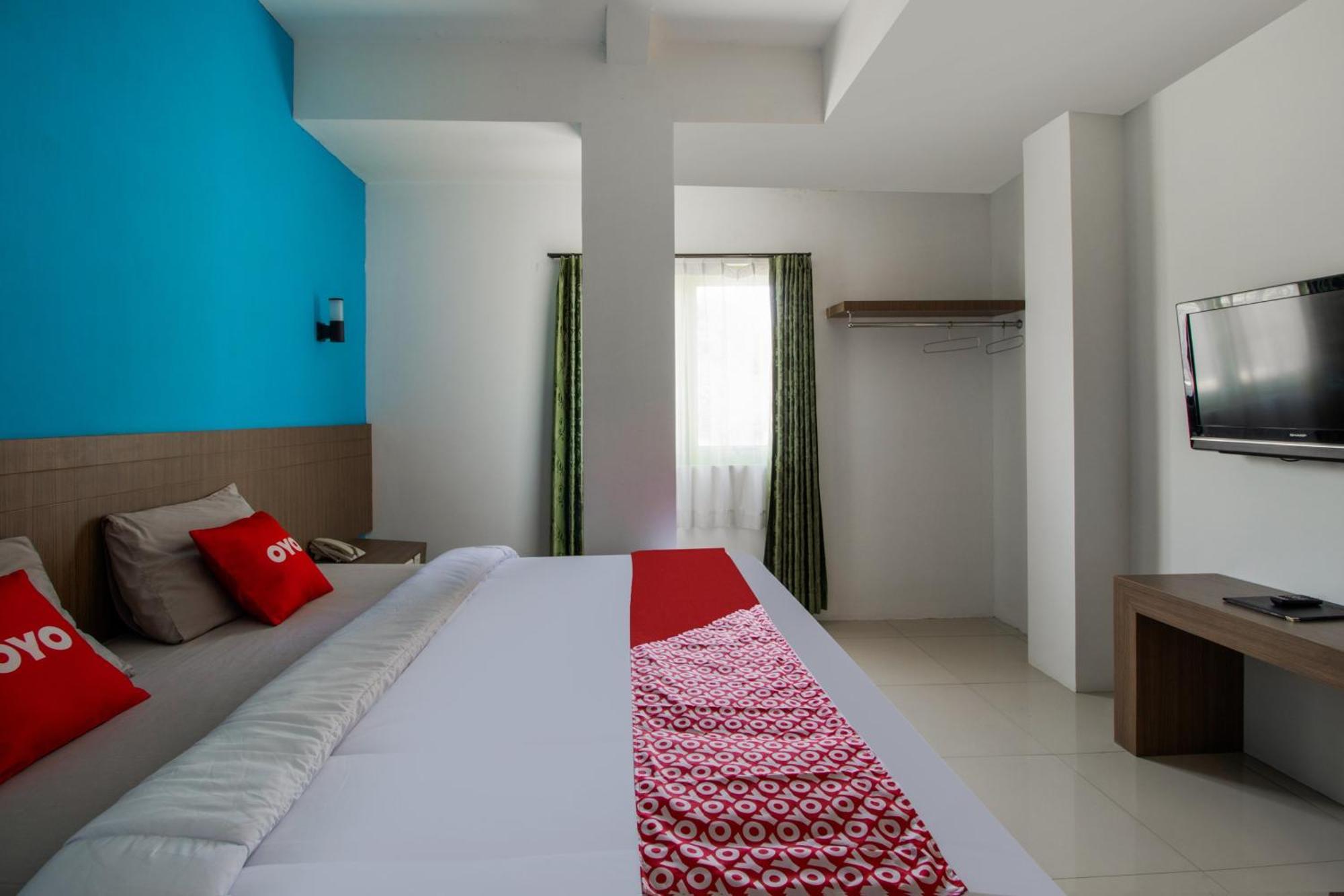 Oyo Flagship 3753 Cassa Dua Hotel Cimahi Екстер'єр фото