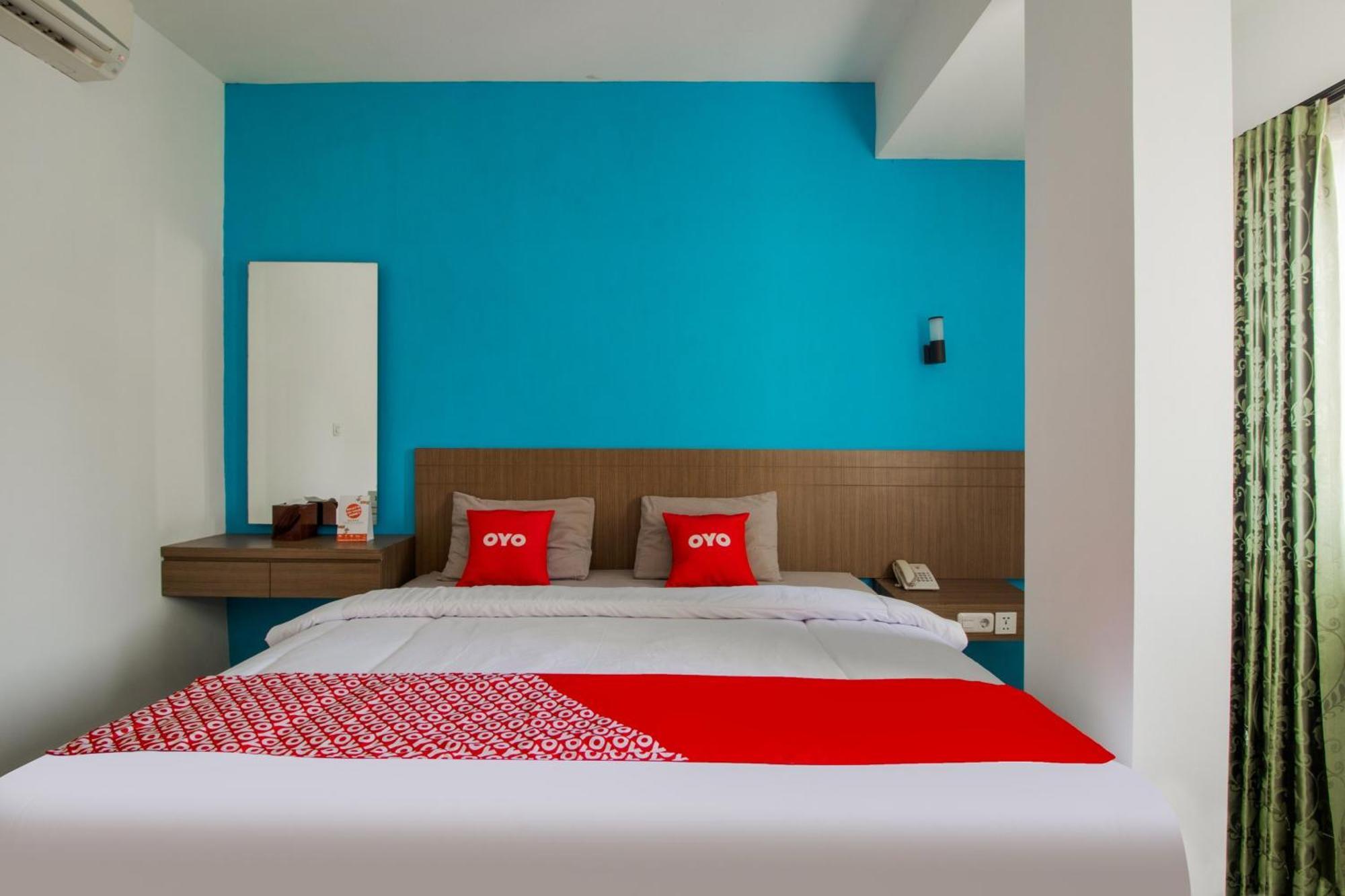Oyo Flagship 3753 Cassa Dua Hotel Cimahi Екстер'єр фото