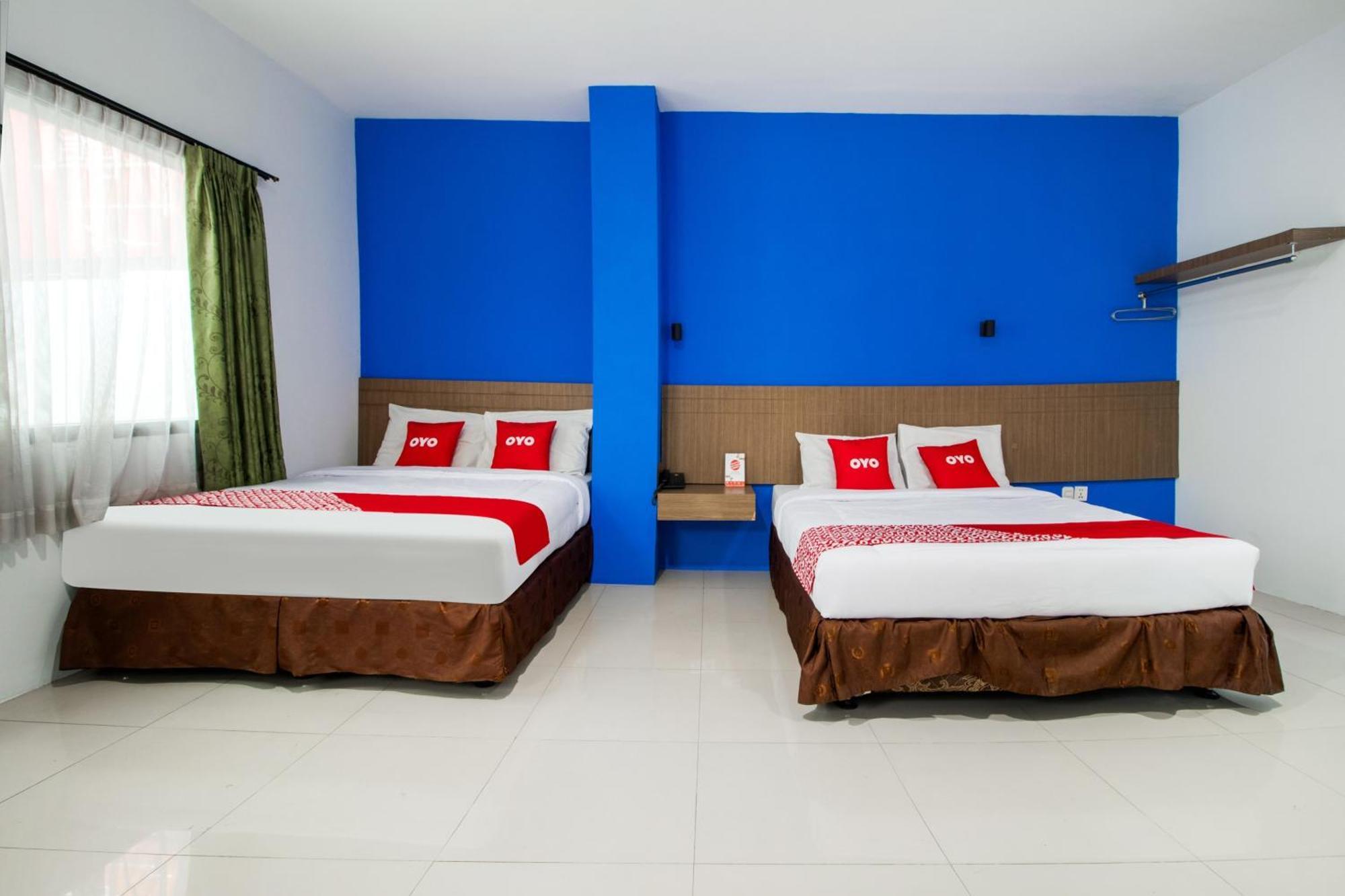Oyo Flagship 3753 Cassa Dua Hotel Cimahi Екстер'єр фото