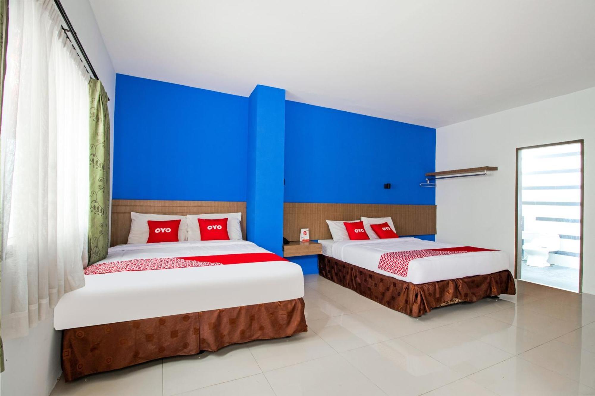 Oyo Flagship 3753 Cassa Dua Hotel Cimahi Екстер'єр фото