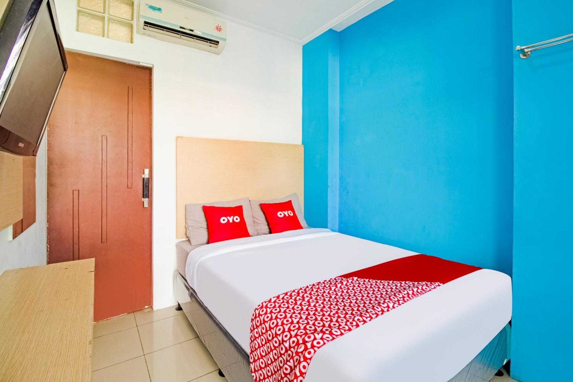 Oyo Flagship 3753 Cassa Dua Hotel Cimahi Екстер'єр фото
